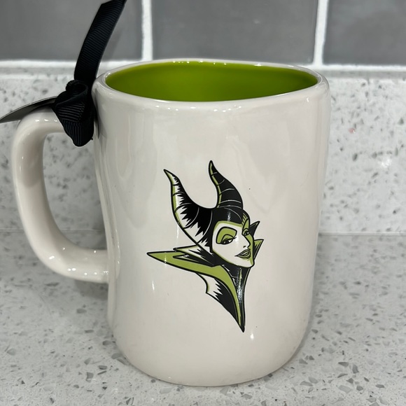 New Rae Dunn Disney Villains Mal Maleficent MISTRESS OF EVIL Coffee Mug